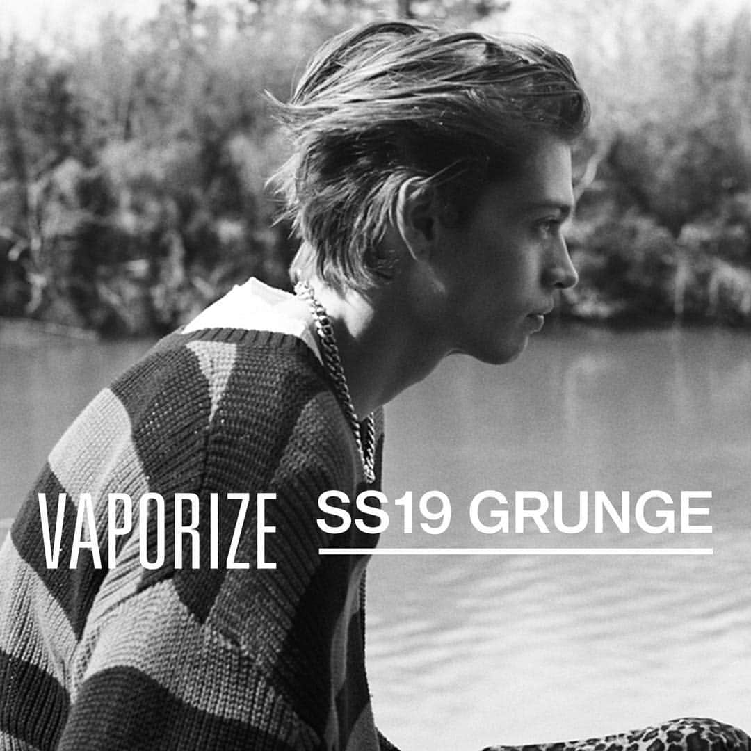 ビームスさんのインスタグラム写真 - (ビームスInstagram)「… VAPORIZE 2019 SPRING/SUMMER “GRUNGE”  今シーズンのテーマは"GRUNGE"。 VAPORIZEの原点とも言える"GRUNGE"を現代的にアップデートしたコレクションをストーリー仕立てで表現しています。  @vaporize_official  #vaporize  #ヴェイパライズ  #grunge  #beams  #ビームス」4月12日 21時40分 - beams_official