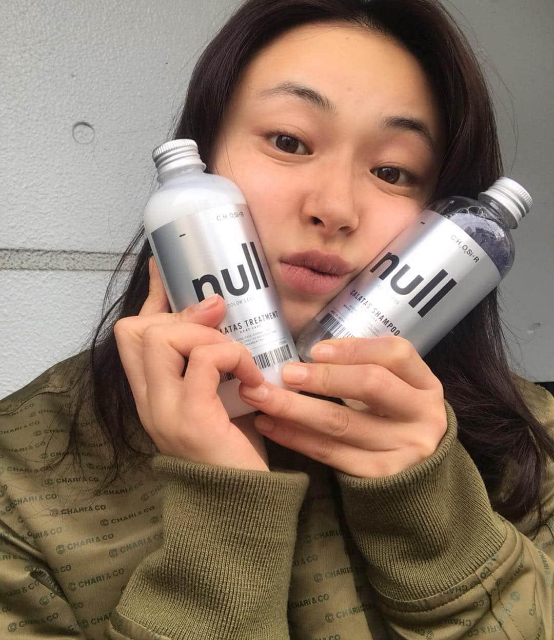 後藤早貴さんのインスタグラム写真 - (後藤早貴Instagram)「@calatasshampoo GET🔥 ヘアカラーの持ちを良くするnullを使います。 @naopisgram 教えてくれてありがとう😊 #calatasshampoo #calatas #haircare #me #gosaki」4月12日 20時23分 - gosakicchi