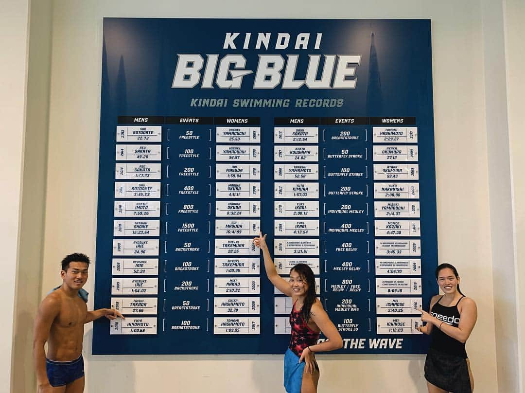 一ノ瀬メイさんのインスタグラム写真 - (一ノ瀬メイInstagram)「プールに”Kindai swimming records”のボードができました！近畿大学の学生が学生の間に出した過去最速の記録がずらっと並んでて、すごくかっこいい。 写真は社会人として水泳を続けていく同期と！日本選手権から帰ってきたみんなと久しぶりに練習したけどやっぱり同期の存在は大きいです！選手権での活躍もたくさんパワーもらいました！これからは社会人として、水泳続ける同期みんなでより一層頑張っていこうね！！よろしく！！ #同期 #teamworkmakesthedreamwork 💛」4月12日 21時01分 - mei_ichinose