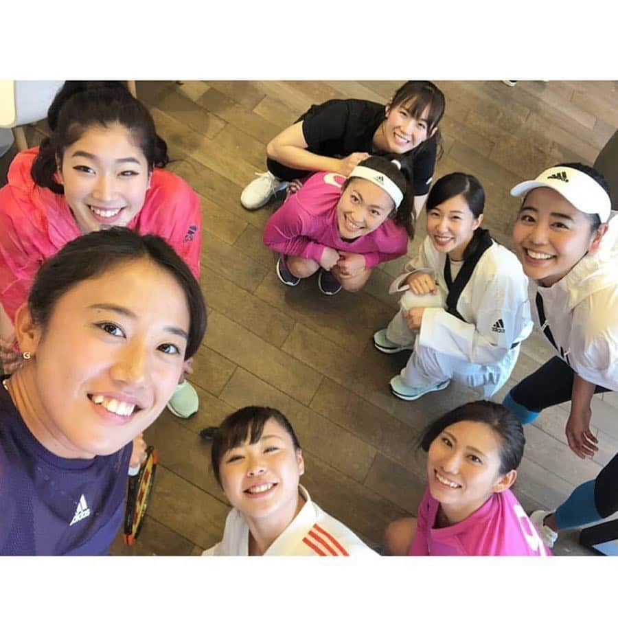 加藤未唯さんのインスタグラム写真 - (加藤未唯Instagram)「@adidastokyo のイベントに参加しました！ 他競技の女子アスリートとの交流は刺激的で楽しかったです💓 友達出来たの嬉しい⭐#teamadidas で頑張りましょー☻ 🏒🏀🎾🏖🏐 🧗‍♂️🥋 #adidas #adidaswomen #アディダス #女子アスリート  #ホッケー #バスケ #テニス  #ビーチバレー #クライミング #テコンドー #空手」4月12日 21時32分 - miyukato1121