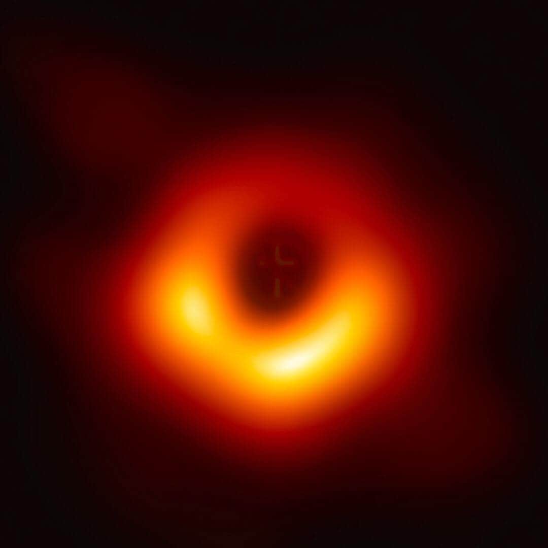 Bad Religionさんのインスタグラム写真 - (Bad ReligionInstagram)「Thanks to the Event Horizon Telescope, hundred of astronomers and scientists, we finally have this amazing image of a black hole that sits in the center of the M87 galaxy!」4月12日 12時48分 - badreligionband
