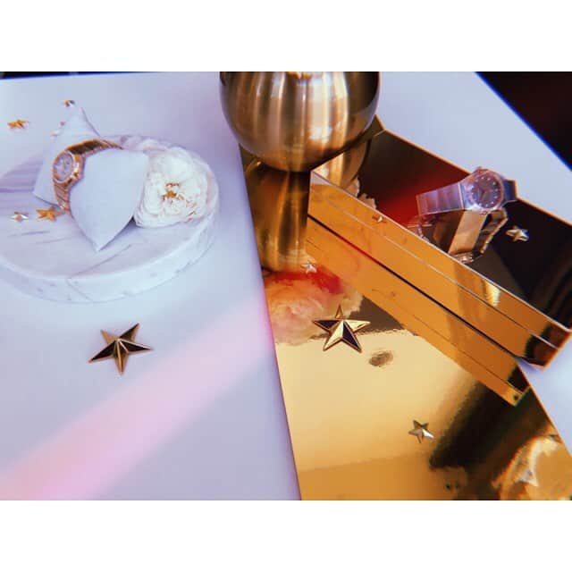 IVANさんのインスタグラム写真 - (IVANInstagram)「* OMEGA ⏳⌛️✨❤️ Constellation✨ @omega  iconic ladys lunch💋 OMEGAさんのランチ会、OMEGAの時計の奥深いパイオニアな歴史を沢山聞きながら美味しいお食事をいただきました♡🍽🥂✨ * #omega#iconicladyslunch #omegaconstellation  #オメガ #腕時計 #素敵ですぞ♡ #ドレスコードはレッドゴールド #何でだろう #メリーポピンズみたくになっちゃった笑 #ランチ会」4月12日 12時54分 - fresanaca