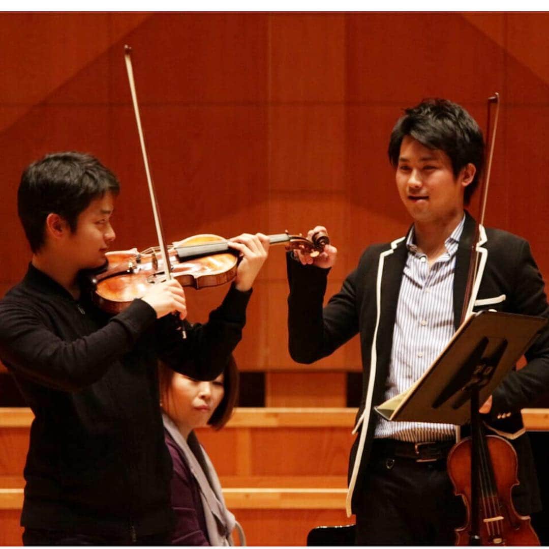 三浦文彰（ヴァイオリニスト）さんのインスタグラム写真 - (三浦文彰（ヴァイオリニスト）Instagram)「It is always a big pleasure for me to hear young musicians. Teaching is learning 👍 #violin#study#masterclass#you g#talents」4月12日 13時12分 - fumiakimiura