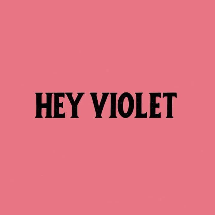 HEY VIOLETのインスタグラム：「better by myself is out now🌹❤️ listen here : https://heyviolet.lnk.to/bbm」