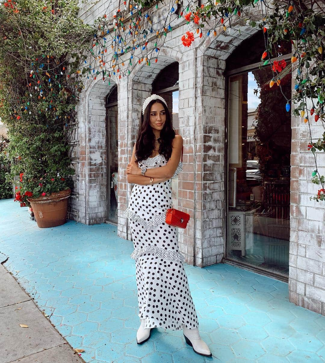 Tamara Kalinicさんのインスタグラム写真 - (Tamara KalinicInstagram)「Last month I discovered this incredible brand for summer dresses @delavali_official and just couldn’t wait to wear it in LA. Flamenco vibes going strong in California 💃🏻」4月12日 14時36分 - tamara