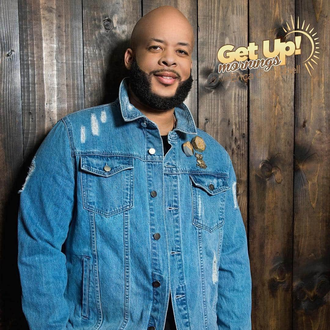 エリカ・キャンベルさんのインスタグラム写真 - (エリカ・キャンベルInstagram)「#Repost @getuperica ・・・ @mrjamesfortune joins us in the #SunshineStudio tomorrow at 8:05am EST. Tune in to hear the debut of his new song. #IAm #GetUpErica #GetUpMornings . . . 📻 Get Up! Mornings with Erica Campbell 💻 www.getuperica.com 📱 Get Up! Mornings app 📞 877-242-2426」4月12日 14時45分 - imericacampbell