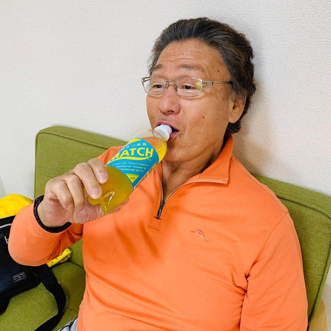 天龍源一郎さんのインスタグラム写真 - (天龍源一郎Instagram)「ビタミン補給はｺﾚ！！ です！  #天龍源一郎 #revolution  #を付けろと娘ウルサイ💢  #天龍プロジェクト」4月12日 15時22分 - tenryu_genichiro