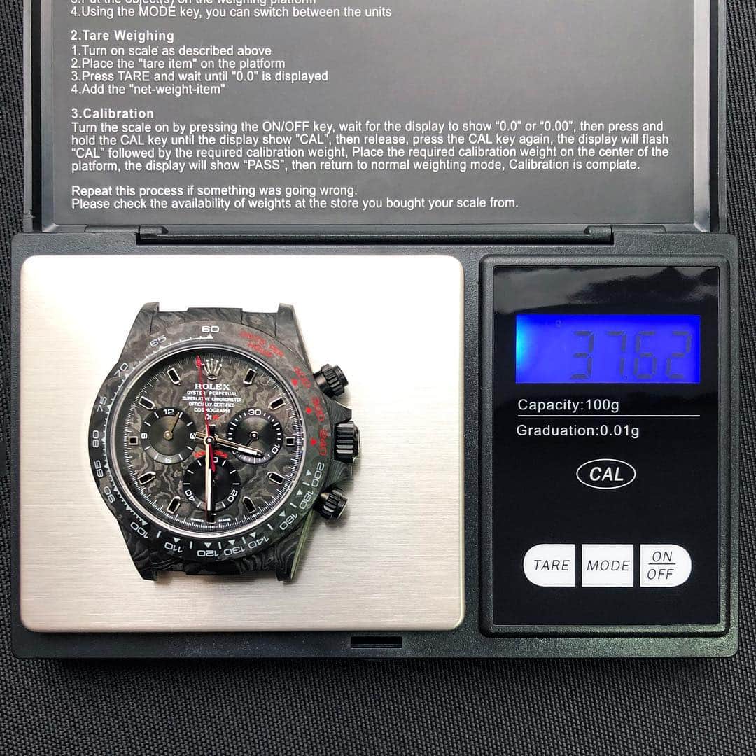 WATCHMANIAさんのインスタグラム写真 - (WATCHMANIAInstagram)「@diw_official presents custom model Daytona «Speedster" all carbon. The total weight of the watch is 37.7 grams. The mechanical heart of the Rolex Daytona is a high-precision caliber 4130 with automatic winding and a 72-hour power reserve. The mechanism is certified at the Official Swiss Institute of Timekeeping (COSC) and is able to measure time to an accuracy of 1/8 second. The caliber is equipped with a special Parachrom helix to protect against temperature fluctuations and vibrations.  #DiW #DiW_official #limitededition #luxurywatch #watchmaking #customrolex #daytonacustom #watchcollector」4月12日 16時19分 - watchmania