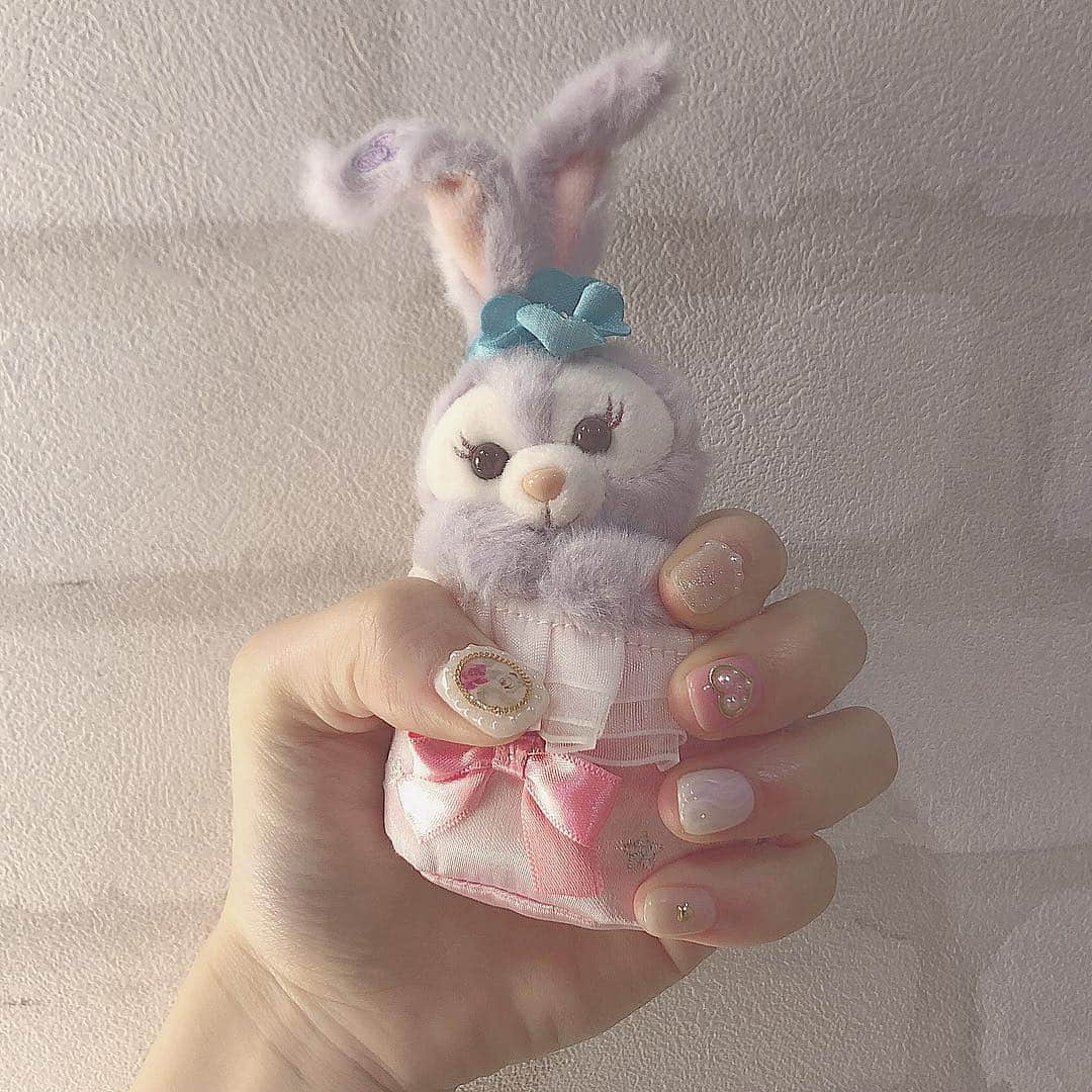 前田彩佳さんのインスタグラム写真 - (前田彩佳Instagram)「ネイル変えました💕💅✨﻿ ﻿ ＊＊＊＊＊＊＊＊＊＊﻿ ﻿ ずんちゃんのステラルーお借りしました🤗﻿ ﻿﻿ ＊＊＊＊＊＊＊＊＊＊﻿﻿ ﻿ #ネイル #nails #handnail #ステラルー」4月12日 17時52分 - _ayaka1218