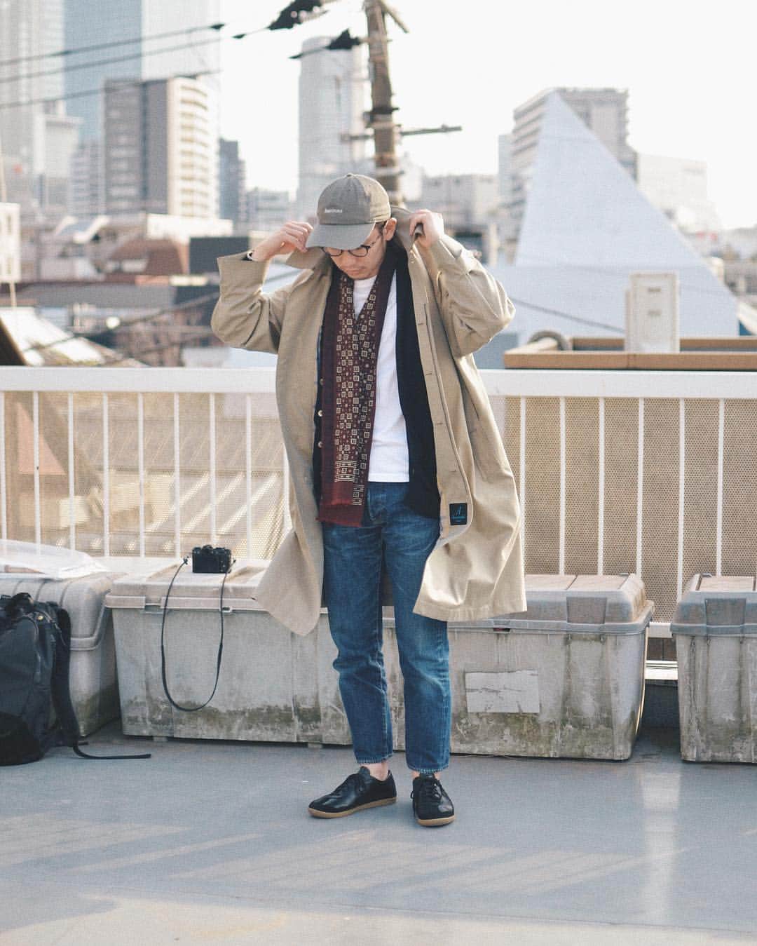 yukiのインスタグラム：「#僕らが纏うモノ  ㅤㅤㅤㅤㅤㅤㅤㅤㅤㅤㅤㅤㅤ @ixi_endhi  #freshservice  #kanekooptical  #anatomica  #drakes  #batoner  #graphpaper  #handroom  #tanakauniversal  #visvim」