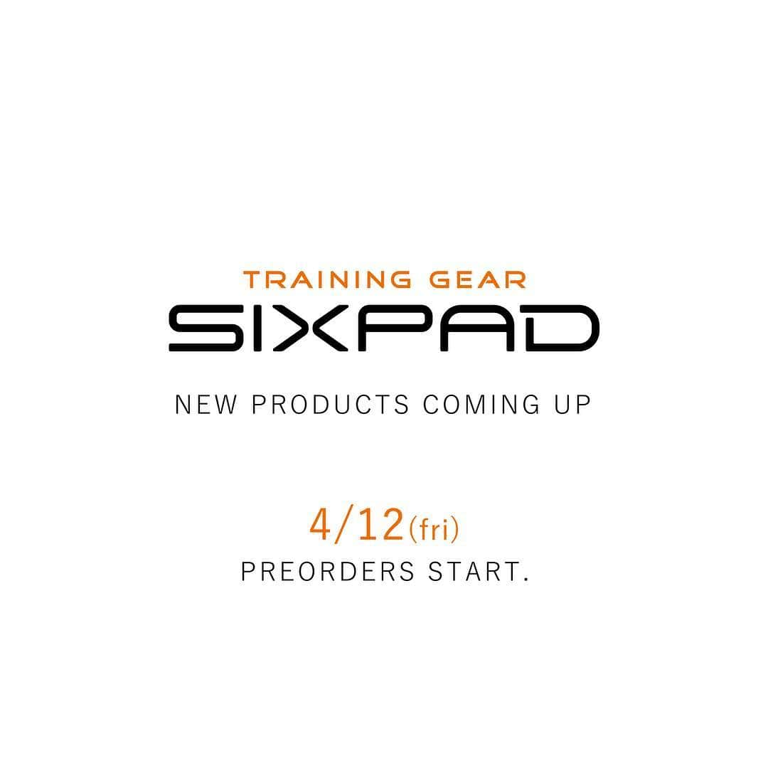 SIXPADさんのインスタグラム写真 - (SIXPADInstagram)「4月26日に新製品のフィットネスシリーズ第2弾、6製品を発売いたします。  本日よりオンラインショップにて予約販売をスタートいたします。  一製品ずつご紹介させていただきます。 【SIXPAD Exercise Band】 肩甲骨は年齢とともにかたくなるといわれています。両端を持ち背面で腕を広げたり閉じたりすることで、疲れがたまりやすい肩甲骨まわりのストレッチをサポートします。Exercise Bandを思いっきり引っ張って、2個のアクセサリーを滑らせてエクササイズします。 #SIXPAD #シックスパッド #muscle #exercise #training #トレーニング #筋肉 #筋肉トレーニング #筋トレ #筋トレ女子 #筋トレ男子 #筋トレ部 #腹筋 #腹筋女子 #腹筋トレーニング #workout #体幹 #ストレッチ #stretch #fitness #フィットネス #セルフストレッチ #肩甲骨 #インナーマッスル #インテリア #トレーニングツール」4月12日 18時26分 - sixpad_official