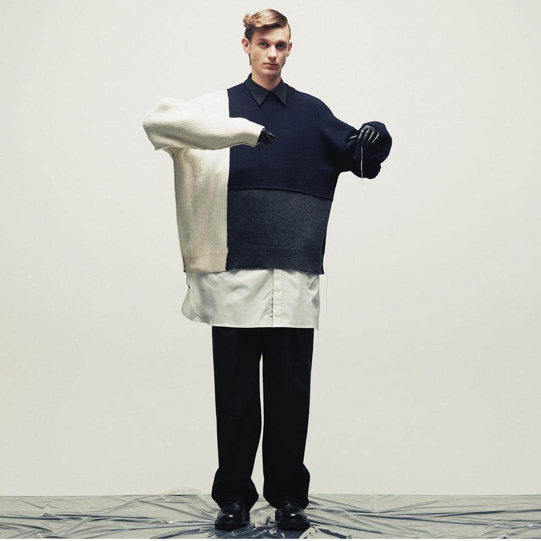 ウィザードのインスタグラム：「2019 FALL WINTER COLLECTION "INTERACTION"  期間限定先行受注会 OFFICIAL WEB STORE にて開催中。  4/6 (SAT) 12:00 ~ 4/15 (MON) 23:59  WIZZARD OFFICIAL WEB STORE  https://wizzard.stores.jp/  #wizzard_fac #wizzard #fashion #tokyofashion  #streetfashion  #fashionphoto  #streetwearbrand  #streetwearaddicted #19aw」