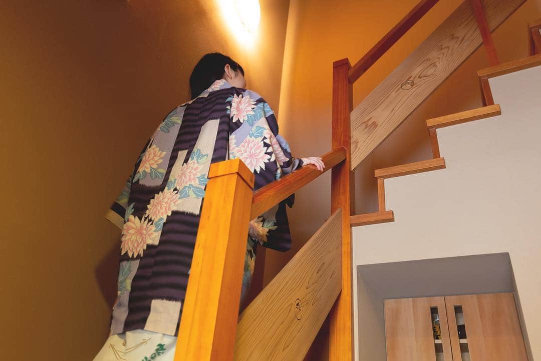 東北女子さんのインスタグラム写真 - (東北女子Instagram)「. 偶爾也要住好一點的溫泉旅館 . 若來山形天童的櫻花祭，推薦可以來住這間 #湯の香松の湯 客室種類非常多，有附露天溫泉的，附讀書室！？ 還有兩層樓的～ . 雖然太豪華價錢不太便宜😂 但想來個悠哉地孝親之旅是還不錯喔👍 . . 📍2019天童櫻花祭：4月20日、4月21日 📍旅館交通：JR天童站可預約接送 . . . #東北女子hotel #日本東北 #山形 #日本旅館 #日本溫泉 #温泉好き #山形旅館 #山形溫泉 #日本山形 #天童旅行 #露天溫泉 #東北女子 #天童 #yamagata」4月12日 18時53分 - tohoku_girl_official