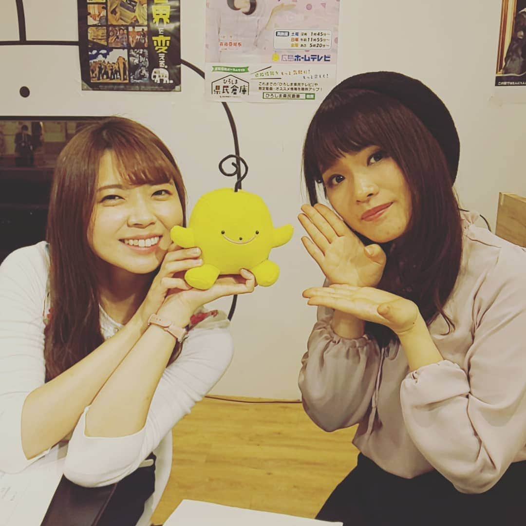 広島ホームテレビ「HOME NEXT neo」さんのインスタグラム写真 - (広島ホームテレビ「HOME NEXT neo」Instagram)「このあと七時からぶちあげ配信します！ ぱるちゃんと、ゲストの方と一緒に盛り上げます！ 遊びにこられない方はぜひ、配信をご覧ください！  #ホームテレビ #ぽるぽるスタジオ #ぱるちゃん」4月12日 18時56分 - home.announcers