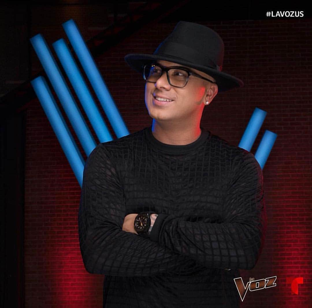 ウィジンさんのインスタグラム写真 - (ウィジンInstagram)「Estoy listo para el domingo #teamwisin🔥🔥🔥 @lavozus @telemundo 🙌🏻🙌🏻🙌🏻💯」4月13日 6時51分 - wisin