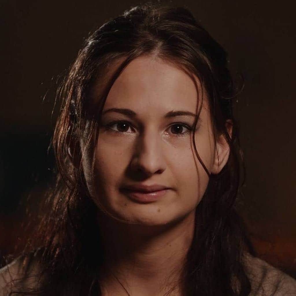 E! Onlineさんのインスタグラム写真 - (E! OnlineInstagram)「"I honestly didn't think we were going to get caught."-Gypsy Rose Blanchard. After murdering her mother to escape her controlling ways, one question remains: Victim or Villain? Read every detail on the horrifying truth behind the murder at the link in our bio. (📷: Greene County Sheriff's Office)」4月12日 21時58分 - enews