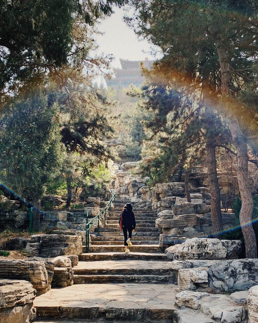 リウ・ウェンさんのインスタグラム写真 - (リウ・ウェンInstagram)「Keep climbing and challenging yourself! 🧘🏻‍♀️」4月12日 22時47分 - liuwenlw