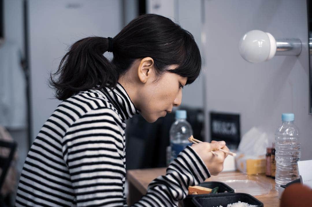 持田香織さんのインスタグラム写真 - (持田香織Instagram)「よく食べる。まじで。この日なんて、 何回食したかしら。美味しかったの。 ご飯が美味しく食べられるなんて、 幸せなことです。  #大阪公演 #梅田クラブクアトロ #1oto1o #10to10 #てんとてん #持田香織 #mochidakaori」4月12日 23時18分 - mochidakaori_official