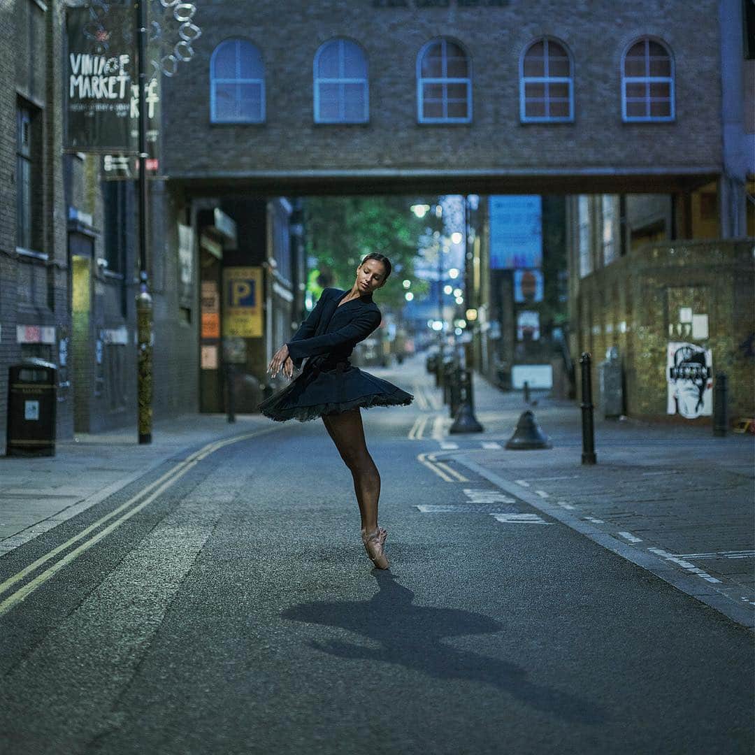 ballerina projectさんのインスタグラム写真 - (ballerina projectInstagram)「Francesca Hayward in East London. #ballerina - @frankiegoestohayward #eastlondon #bricklane #london #ballerinaproject #ballerinaproject_ #ballet #dance #pointe #francescahayward  With the upcoming conclusion of the Ballerina Project limited edition prints will be only available for purchase until the beginning of June 2019. Link is in our Instagram profile to purchase one today.  The Ballerina Project book is now available for pre-order. Go to @ballerinaprojectbook for pre-order link and info. #ballerinaprojectbook」4月12日 23時27分 - ballerinaproject_
