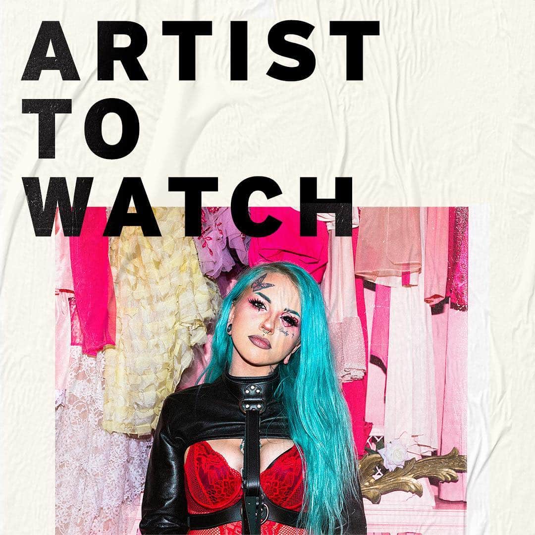 のインスタグラム：「She describes herself as being dark and playful at the same time - qualities that inspired her name. Get to know: @babygoth, and listen to her new track, “So High” 🦋 #SCFIRST [link in bio]」