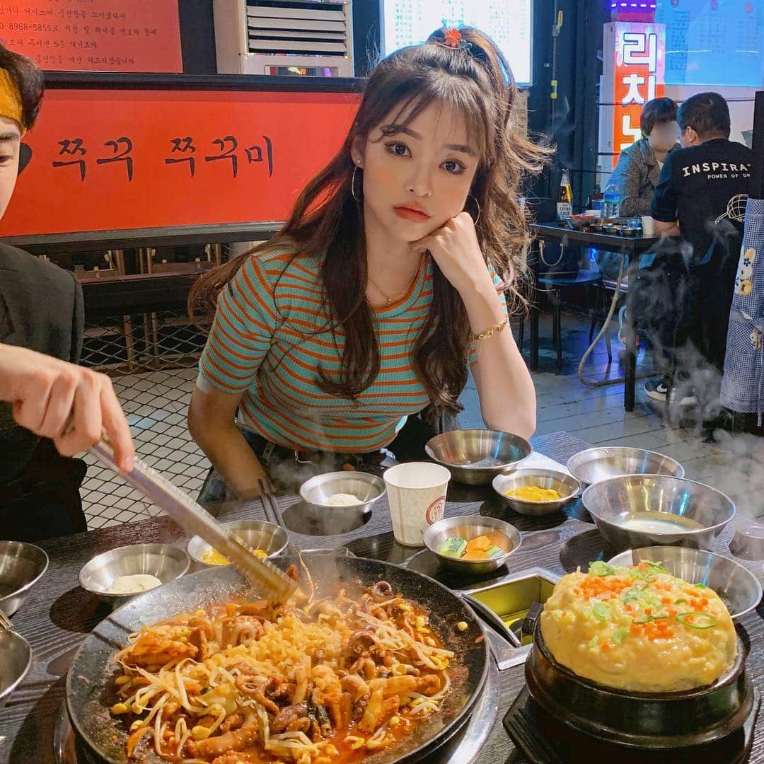 カン・ギョンミンさんのインスタグラム写真 - (カン・ギョンミンInstagram)「I ♥️ 쭈꾸미 🐙 밤 늦게 죄송해여 ,, 히히 추천받은 #동성로쭈꾸미 에서 배 터지게 먹었음돠 계란찜도 JMT #굠민냠냠탐방🍽」4月13日 0時14分 - kkmmmkk