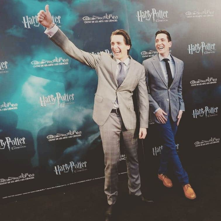 オリバー・フェルプスさんのインスタグラム写真 - (オリバー・フェルプスInstagram)「Opening for the #harrypotterexhibition in Valencia was unforgettable. The Spanish fans sure know how to greet people from out of town!」4月13日 0時09分 - oliver_phelps