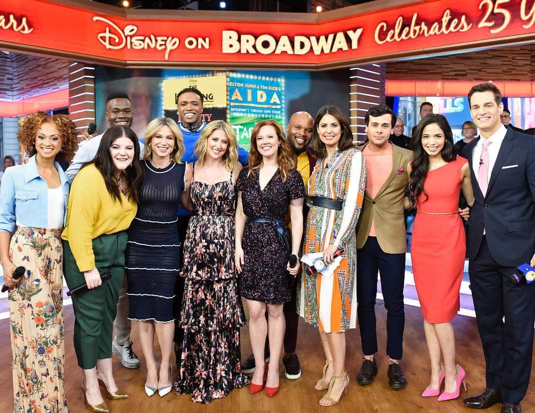 Good Morning Americaさんのインスタグラム写真 - (Good Morning AmericaInstagram)「This @disney medley was so EPIC we simply can’t “Let It Go!” Such an amazing way to celebrate 25 years of @disneyonbroadway⭐️」4月13日 0時29分 - goodmorningamerica