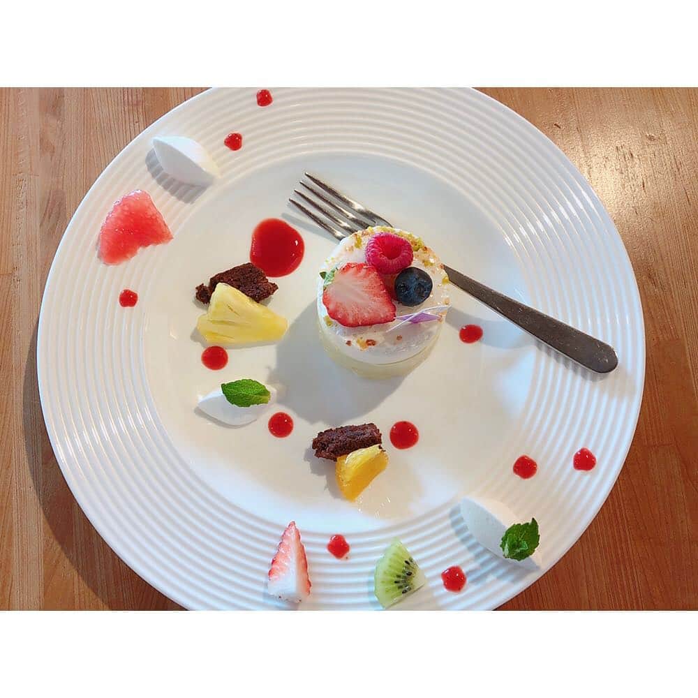 永井友梨のグルメインスタ