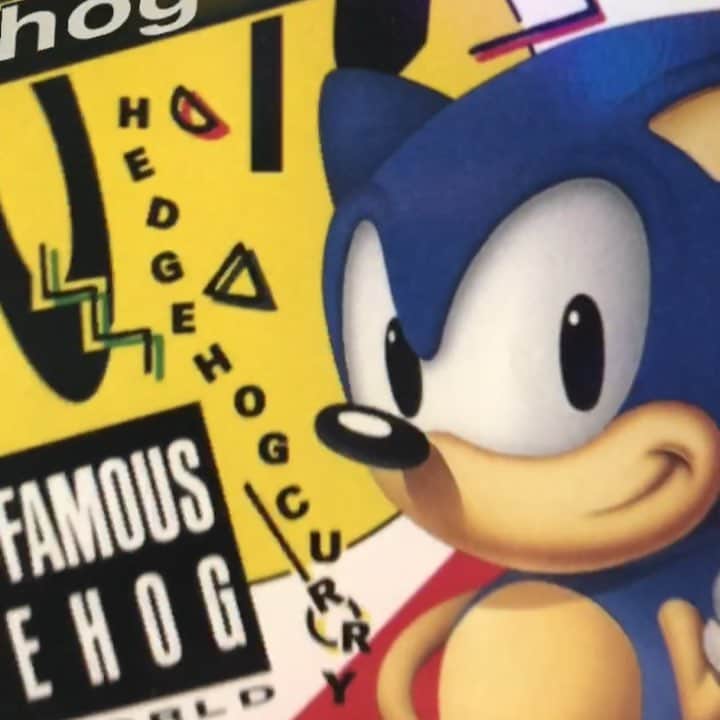 エズラ・クーニグのインスタグラム：「trying out the google Japanese text translate app on this Sonic the Hedgehog curry @seinfeld2000 brought back from Japan」