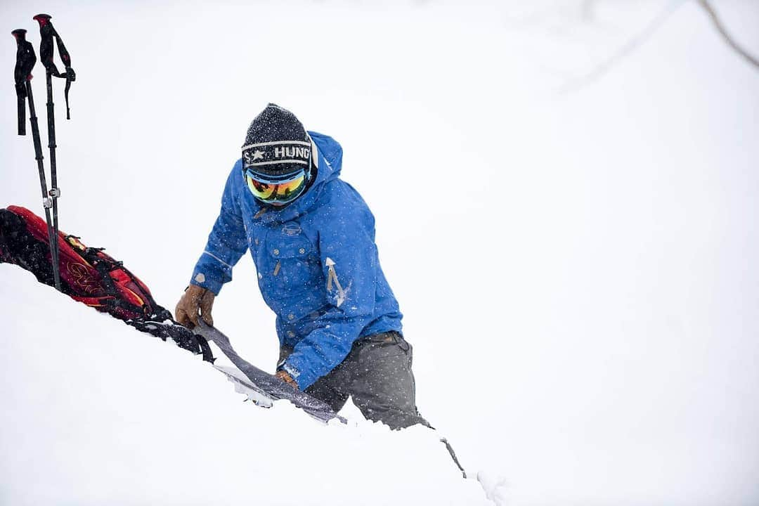 渡部善斗さんのインスタグラム写真 - (渡部善斗Instagram)「@hakubavalley 👌 #hakubavalley #japan #ski #backcountryskiing #springskiing 📷:@hiroyanakata_ski」4月13日 7時13分 - wtbyst