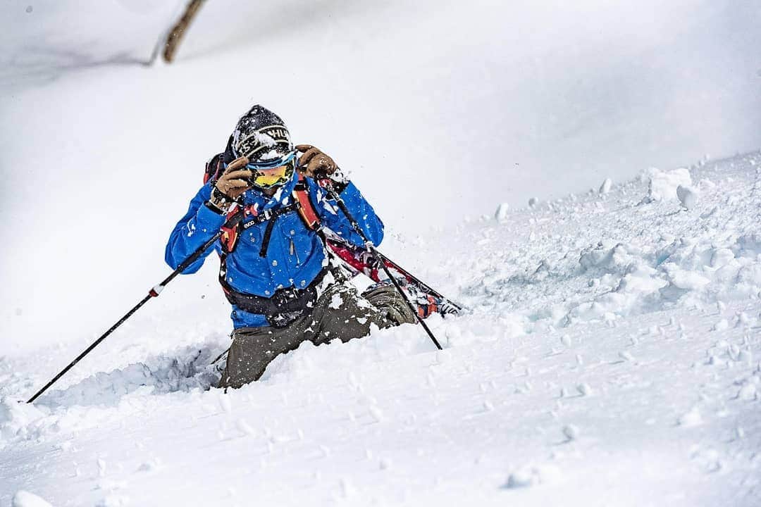 渡部善斗さんのインスタグラム写真 - (渡部善斗Instagram)「@hakubavalley 👌 #hakubavalley #japan #ski #backcountryskiing #springskiing 📷:@hiroyanakata_ski」4月13日 7時13分 - wtbyst