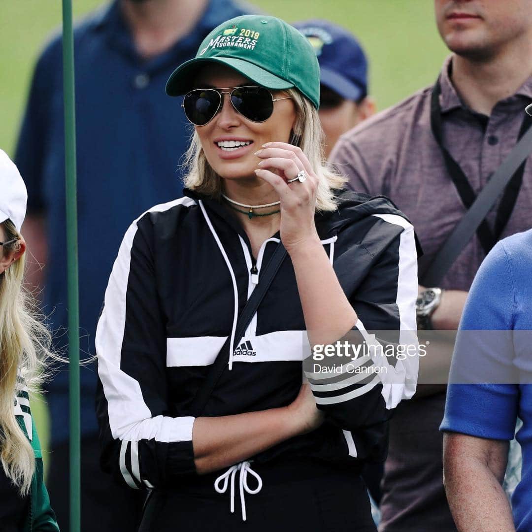ポーリーナ・グレツキーのインスタグラム：「Can I get an AMEN 🙏🏻 @themasters」