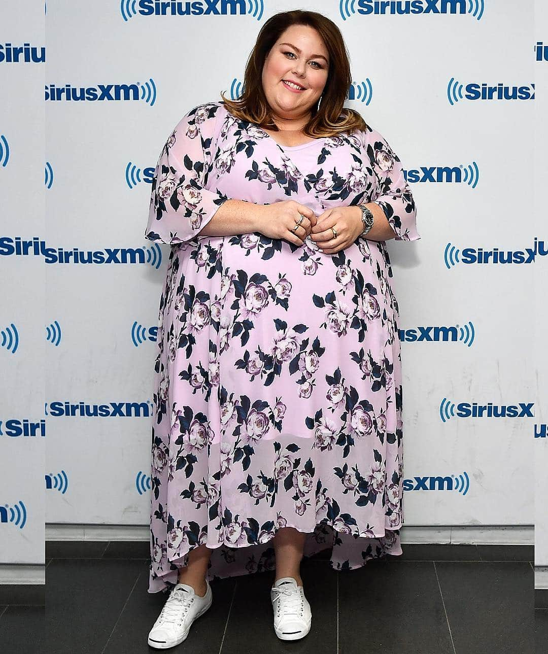 Just Jaredさんのインスタグラム写真 - (Just JaredInstagram)「@chrissymetz stuns in a purple floral dress while visiting @siriusxm! Head to JustJared.com to watch her rap @vanillaiceofficial’s “Ice Ice Baby.” #ChrissyMetz #SiriusXM Photos: Getty」4月13日 3時19分 - justjared