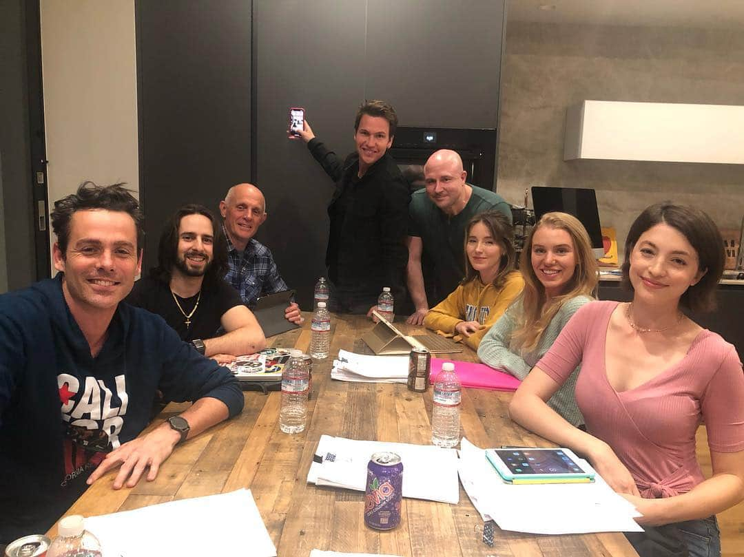 ジェイムズ・バーバーさんのインスタグラム写真 - (ジェイムズ・バーバーInstagram)「Check out this gang of pirates from our table read last night. ▪️▪️▪️ . . . . . #goodenough #film #tabletead #la #hollywood #create #actors #producers #artists #writer」4月13日 3時50分 - jamesbarbournow