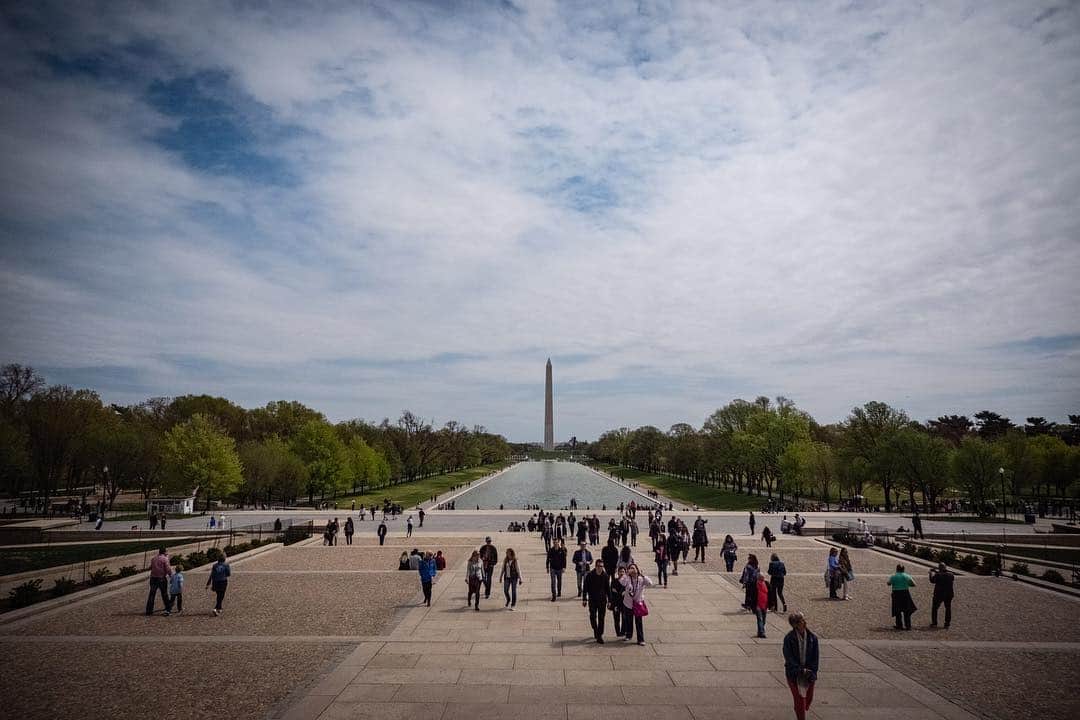 ミスラ・ジン さんのインスタグラム写真 - (ミスラ・ジン Instagram)「워싱턴 둘러보기 #washingtondc #washingtonmonument #lincolnmemorial」4月13日 4時41分 - realmithrajin