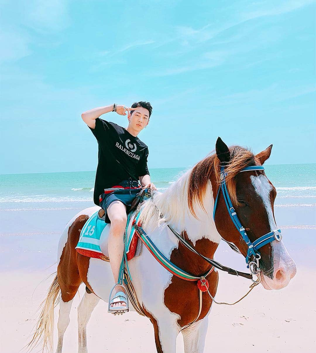 GRAYさんのインスタグラム写真 - (GRAYInstagram)「ʜᴀᴠᴇ ᴀ ɢʀᴇᴀᴛ ᴅᴀʏ!!!☀️」4月13日 14時51分 - callmegray