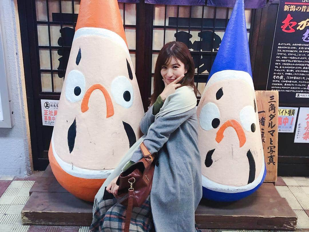 中村江莉香さんのインスタグラム写真 - (中村江莉香Instagram)「#大人のテーマパーク #新潟旅 #スワイプしてね フォロワー100人増えると話題の😆‼︎笑笑 #ドカベン #ドカベンロード ⚾️ とりあえず全力ww 羨ましいでしょ？！でしょ？！😀 本日22:00よりよろしくお願い申し上げます❤️❤️ #旦那の趣味 #ドカベンの岩鬼  #野球好きな旦那様 #ドカベンって #早弁 てきな #ドカドカ、ドカ食い #どか弁 と思ってたけど #漫画なのね #いつか読んでみよう #楽しみはおあずけ ？！笑 #新潟観光 #とりあえずやるよね  #銅像と私 #新潟最高でした  #いきなりマリッジ #いきなりマリッジ2 #恋愛リアリティショー #写メアングル最高  #さすがカメラマン #ポージングも本気 笑笑🤣」4月13日 15時45分 - erica_nakamura