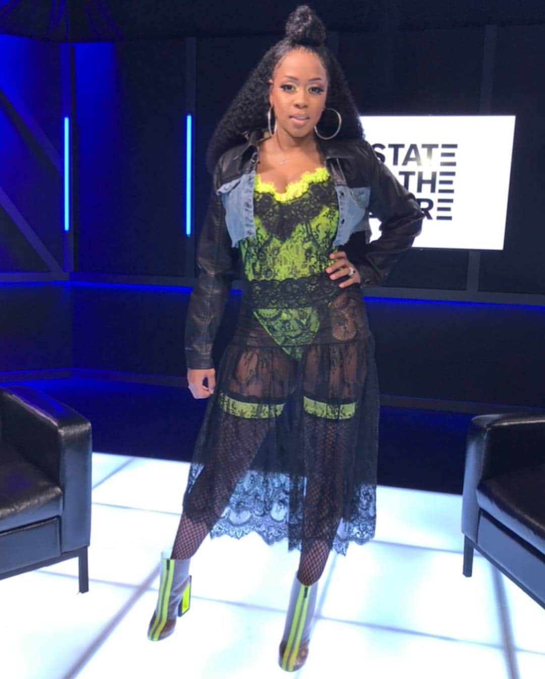 レミー・マーのインスタグラム：「🎾🖤#TennisBallGreen #RemyMa #RemyMafia」