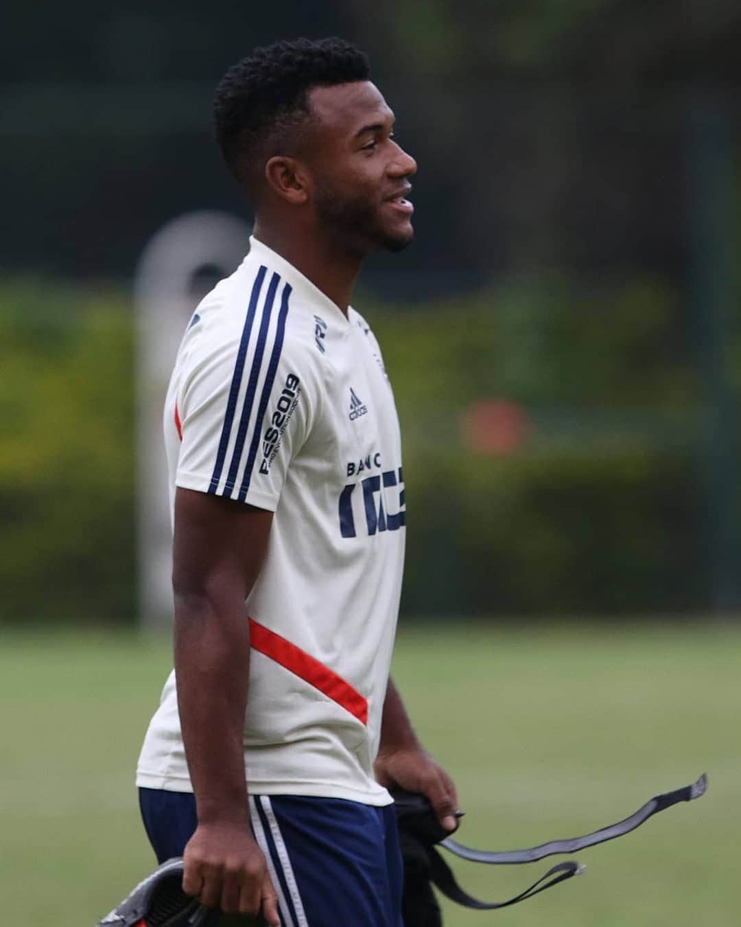 São Paulo FCさんのインスタグラム写真 - (São Paulo FCInstagram)「Quase lá! Falta pouco para a decisão, e o Tricolor finalizou hoje a penúltima etapa antes do #MajestosoFinal! (📸 Rubens Chiri/saopaulofc.net)」4月13日 7時36分 - saopaulofc