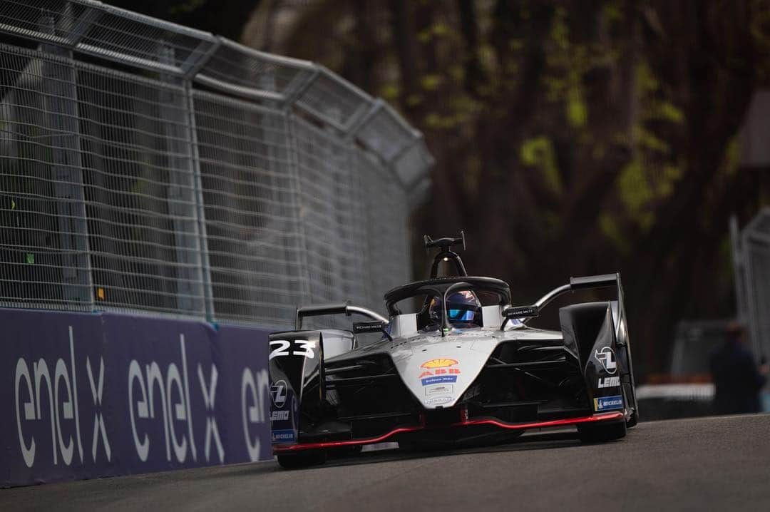 セバスチャン・ブエミさんのインスタグラム写真 - (セバスチャン・ブエミInstagram)「#RomeEPrix Today was a busy day with the press conference, track walk & shakedown. Serious things start tomorrow ! #ABBFormulaE」4月13日 7時44分 - sebastien_buemi