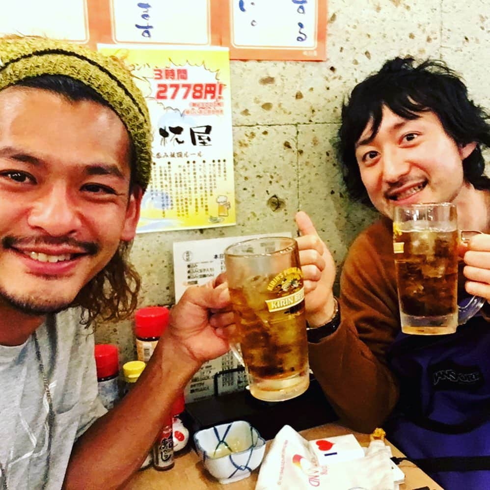 五十嵐恭雄さんのインスタグラム写真 - (五十嵐恭雄Instagram)「前回のいきなりマリッジで登場した、 @shirai0302 白井 氏 もはや22年のお付き合い！✍️ 今夜22時から #abematv で放送です！📺よかったら見てください！  #新潟  #恋愛  #結婚 #いきなり  #いきなりマリッジ #あいのり #アベマTV #abematv #wedding #love #新婚 #新婚旅行 #新婚生活 #初対面」4月13日 7時53分 - yasuo_ikarashi_