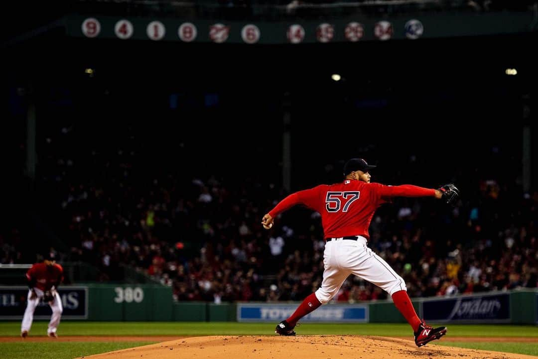 ボストン・レッドソックスさんのインスタグラム写真 - (ボストン・レッドソックスInstagram)「Holding it down. 👊」4月13日 10時02分 - redsox