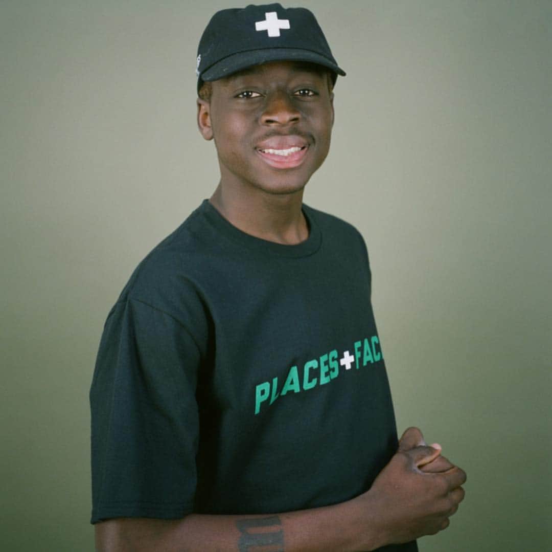 HYPEBEASTさんのインスタグラム写真 - (HYPEBEASTInstagram)「@hypebeaststyle: @placesplusfaces has unveiled a new capsule collection for @ourhomecoming, releasing exclusively in Lagos from April 19-21. The collection’s T-shirt features the Nigerian flag at the front and quote from Fela Kuti's "Water No Get Enemy” song. Alongside the tees is a hat with the Nigerian flag printed on the side and P+F’s branding on the opposite side. Photos: Places+Faces」4月13日 10時35分 - hypebeast