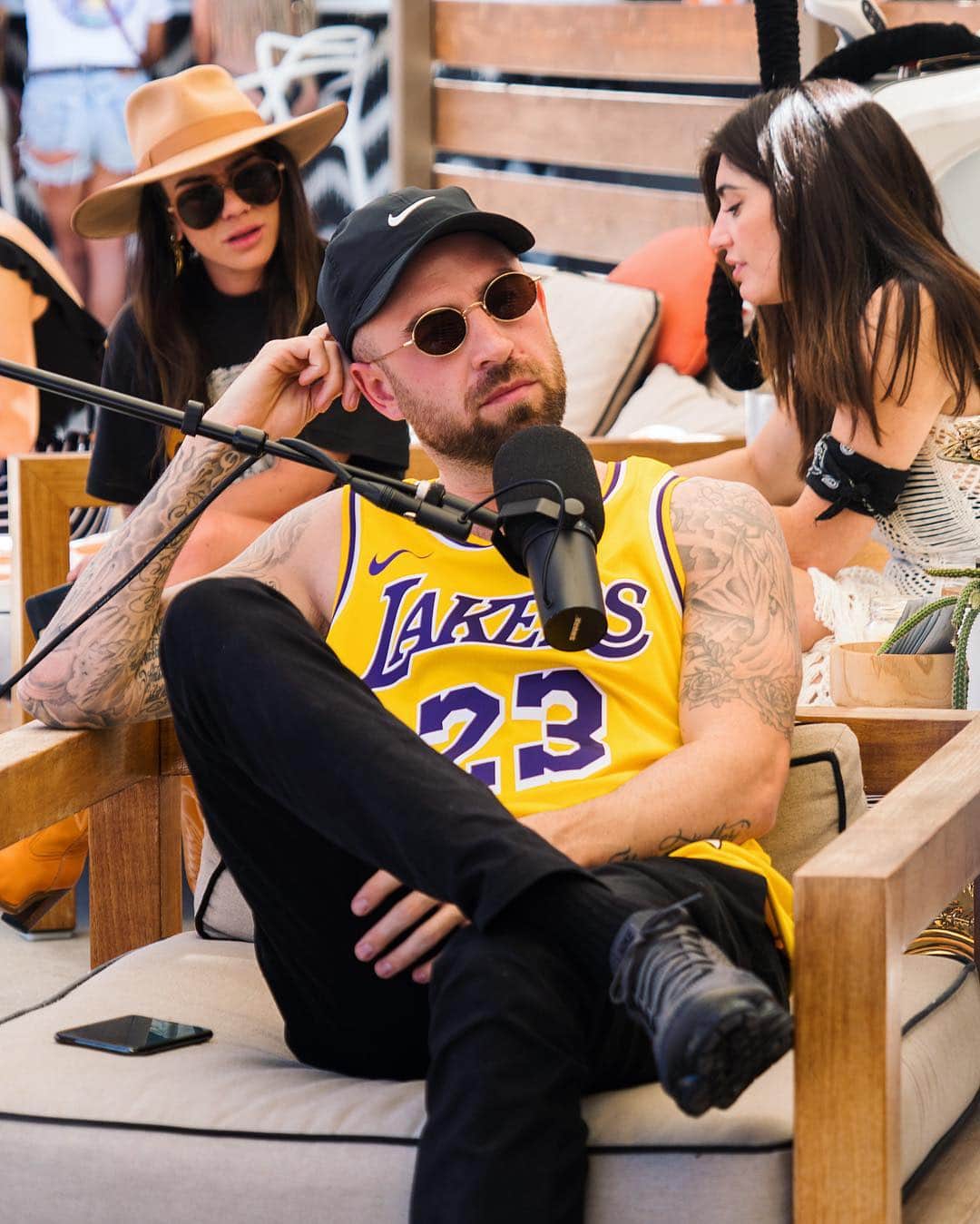 クリス・ファフのインスタグラム：「I’m the @kingjames of podcasting 👑👑👑 Just A Kid From Akron - Recording an episode of @groupchatpod with @mmente & @raissagerona today at the @revolve hotel」
