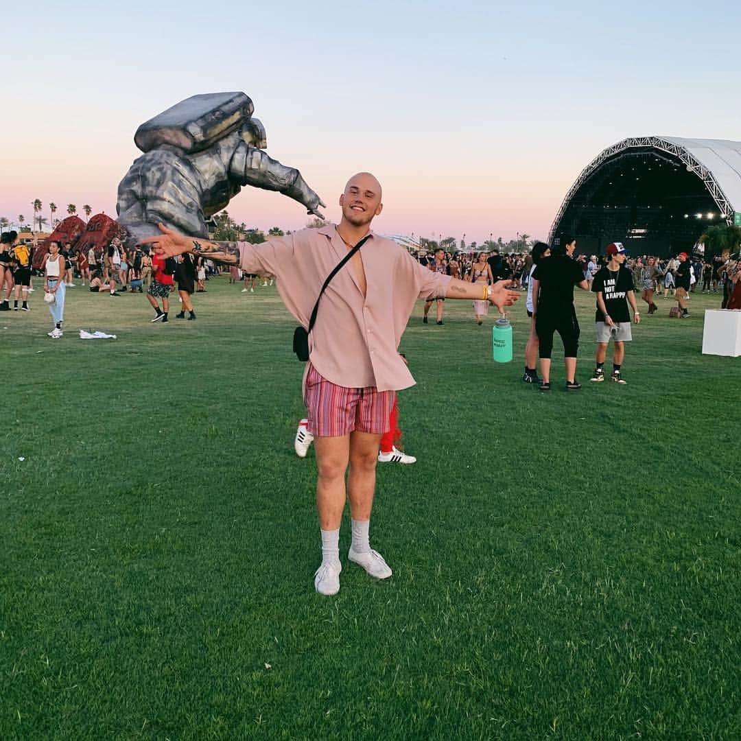ブランドン・シェイアのインスタグラム：「First timer ⏲」