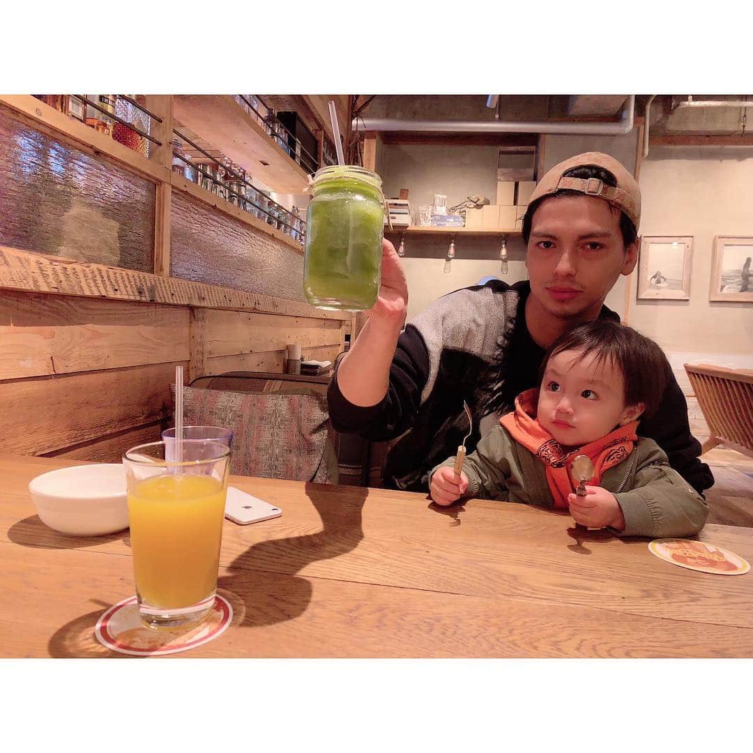 川崎希さんのインスタグラム写真 - (川崎希Instagram)「グリーンスムージー🥤 #cafe」4月13日 11時54分 - kawasakinozomi