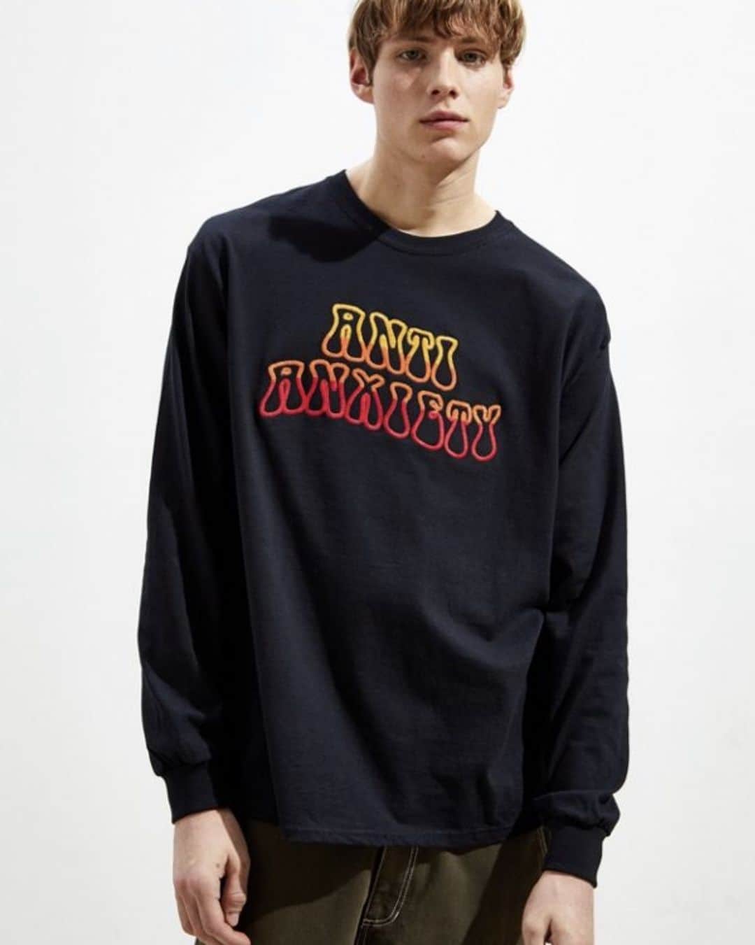 のインスタグラム：「Check out our anti-anxiety long sleeve online and @urbanoutfittersmens #altru #altruapparel #antianxiety #fashion #longsleeve #clothing #urban #urbanoutfitters #urbanoutfittersmens」