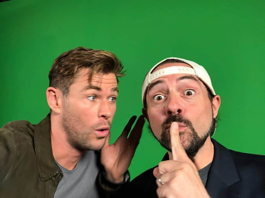 クリス・ヘムズワースさんのインスタグラム写真 - (クリス・ヘムズワースInstagram)「The man, the myth, the legend. The one and only @thatkevinsmith !!! Stoked to be a part of his next film Jay and Silent Bob Reboot. What a pleasure it was hanging out mate 👍👍👍👍」4月13日 14時19分 - chrishemsworth