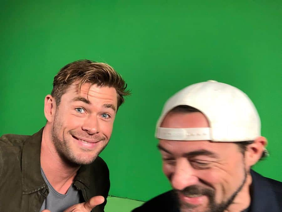 クリス・ヘムズワースさんのインスタグラム写真 - (クリス・ヘムズワースInstagram)「The man, the myth, the legend. The one and only @thatkevinsmith !!! Stoked to be a part of his next film Jay and Silent Bob Reboot. What a pleasure it was hanging out mate 👍👍👍👍」4月13日 14時19分 - chrishemsworth