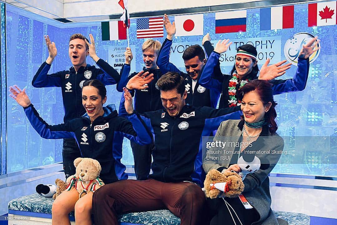 ニコーレ・デラ・モニカのインスタグラム：「Aaaaand I can finally say that the season is over!!! Thank you to my amazing team for the support! It was great to compete with you!!! #japan #fun #life #friends #lifestyle #dellamonicaguarise #mood #figureskating #wttfigure #instagood #instamood #instalike」